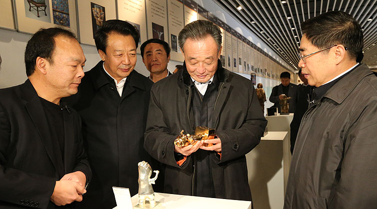 宇達(dá)高端創(chuàng)意青銅專(zhuān)用禮品?獎(jiǎng)品藝術(shù)館